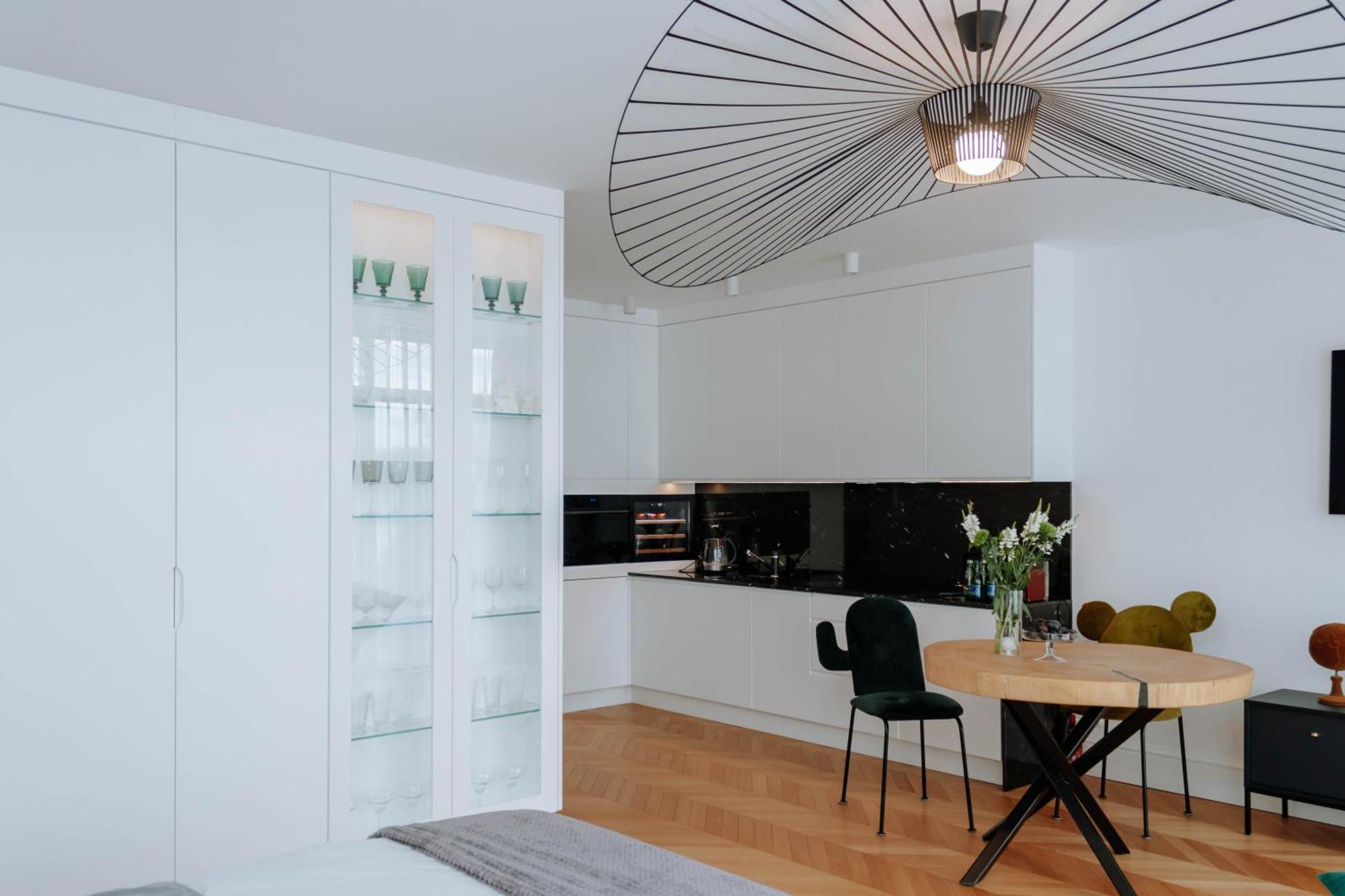 Z Widokiem Na Jezioro Apartment